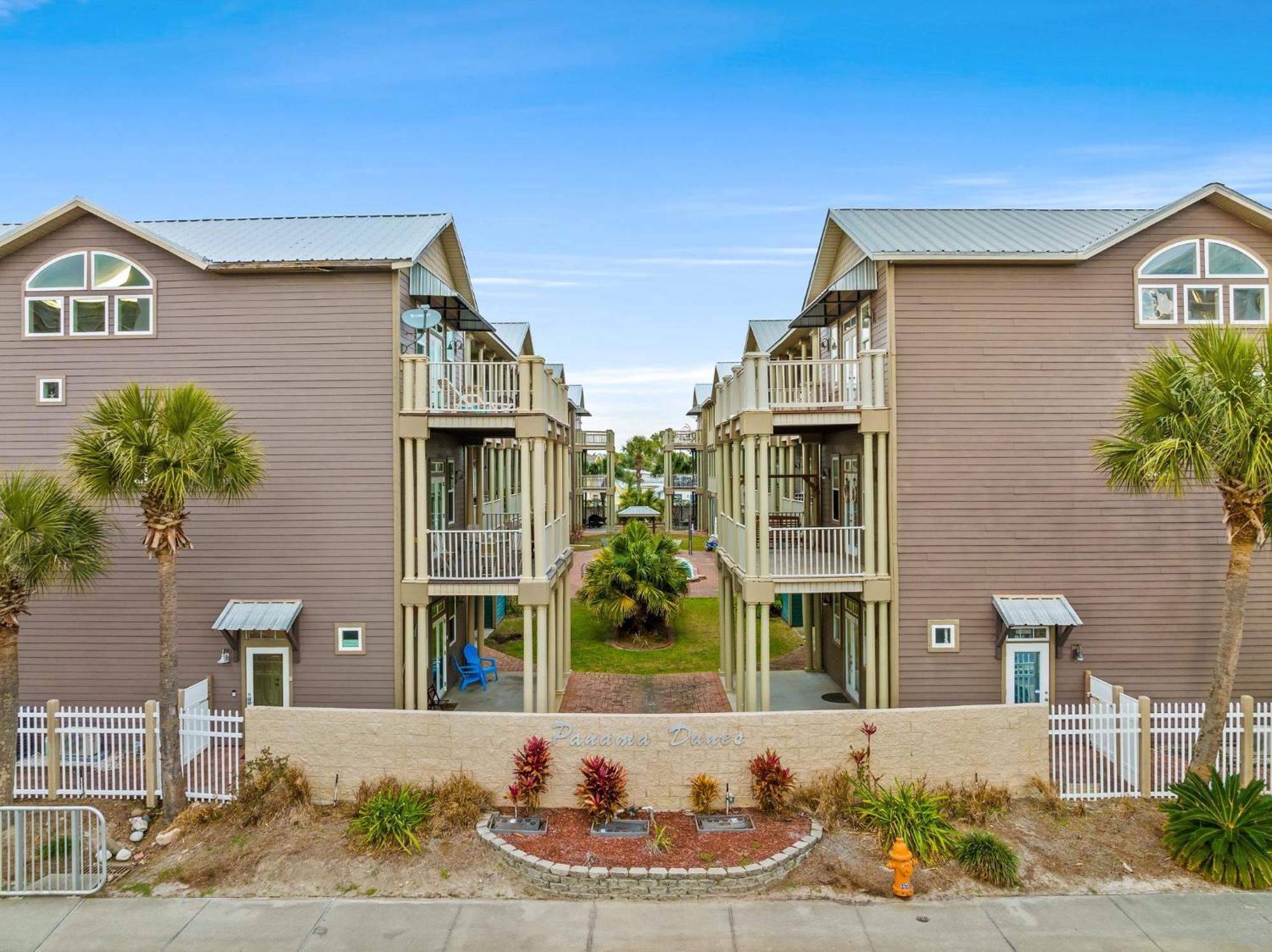 Crescent Moon Palace - A Luxury Home With Pool, Parking, Just Steps To The Beach Panama City Beach Exteriér fotografie